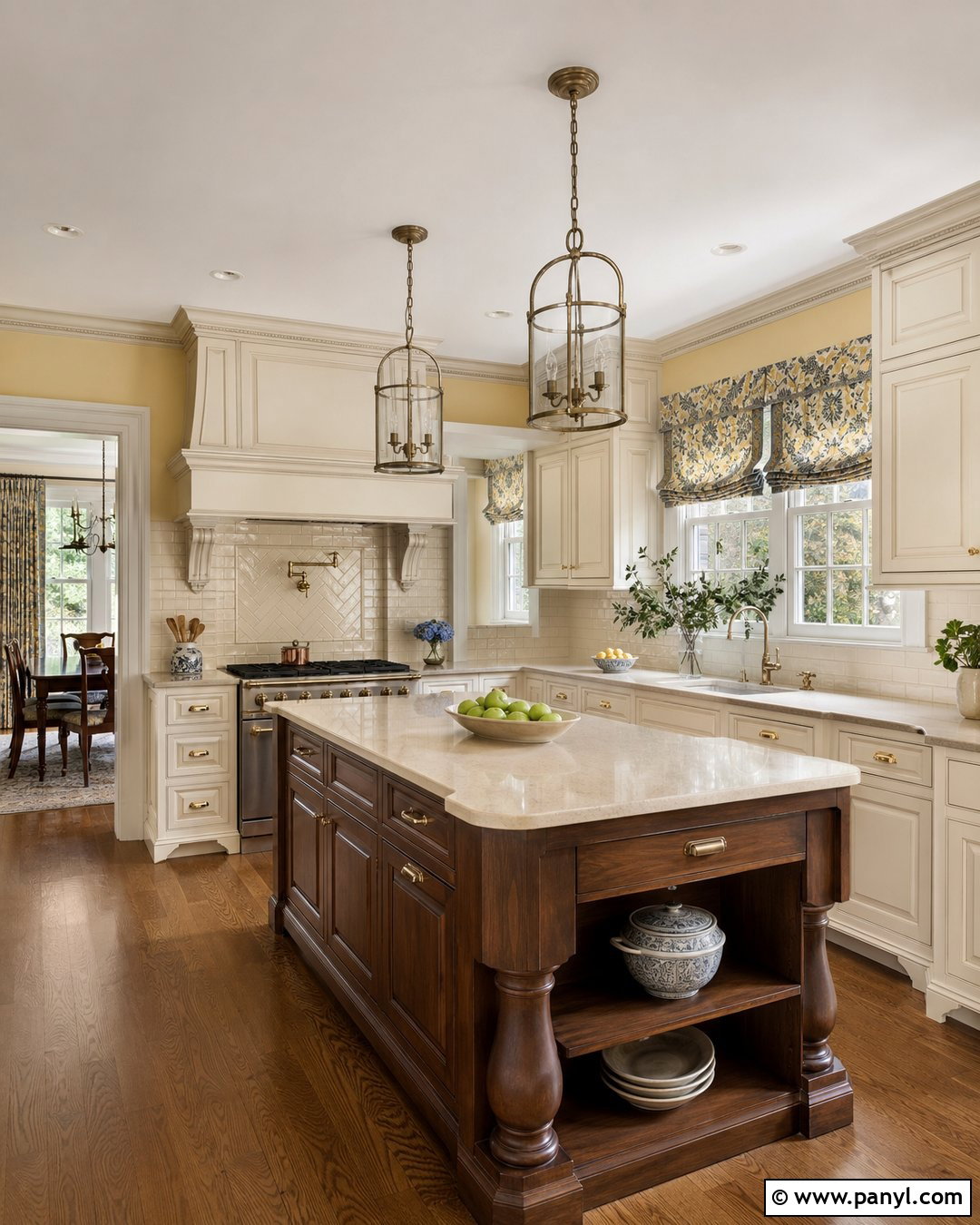 Light Yellow Kitchen Walls In A Traditional Kitchen - 35 Light Yellow Kitchen Walls