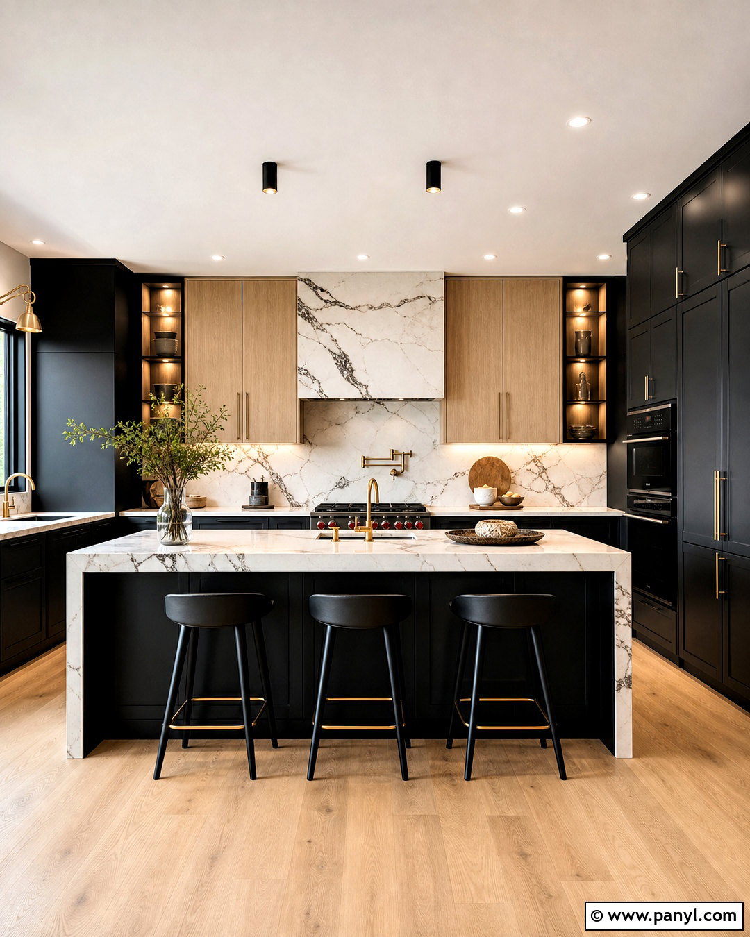 Matte Black Kitchen - 20 bold kitchen colors