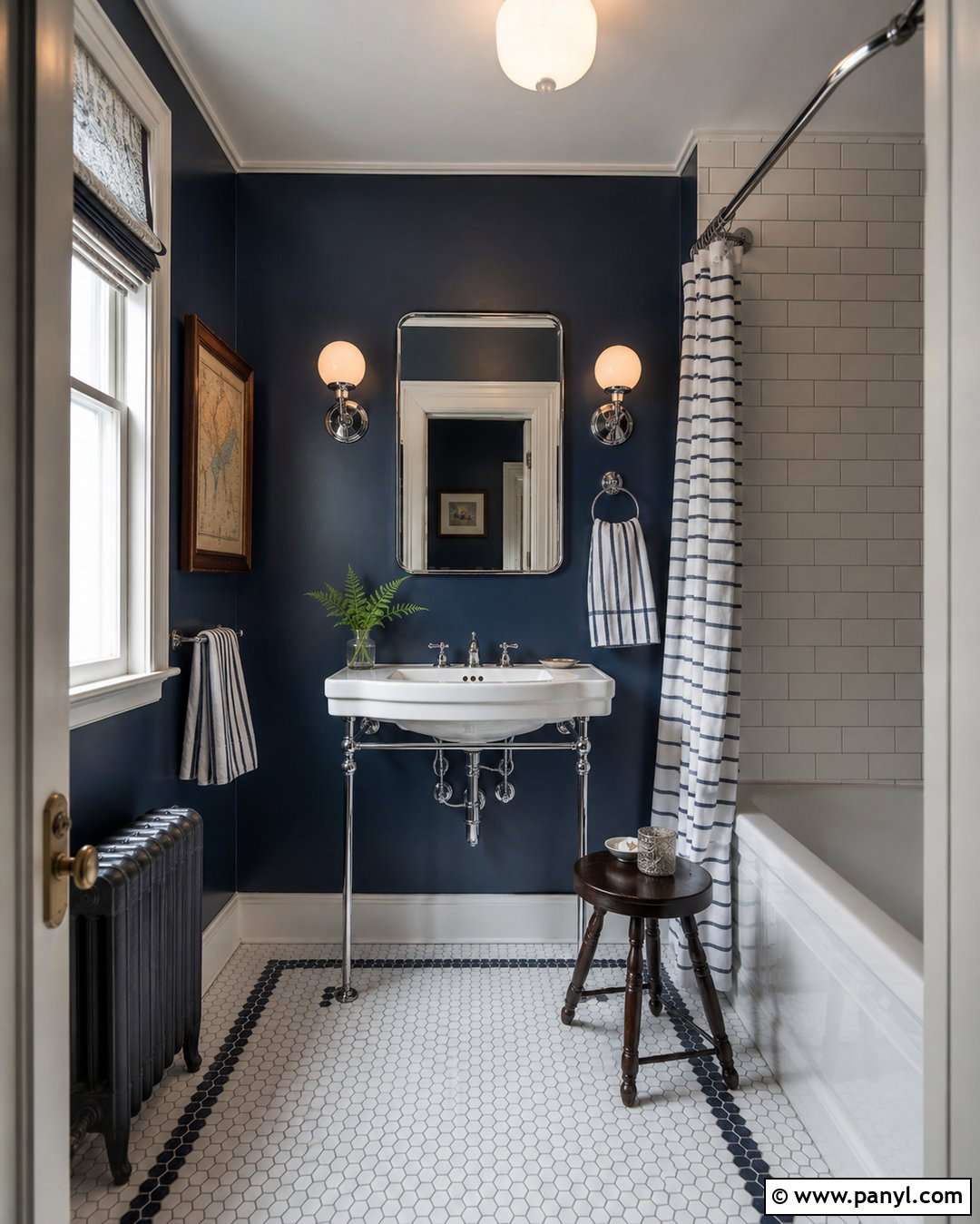 Midnight Blue Small Bathroom - 20 Vintage Bathroom With Dark Walls