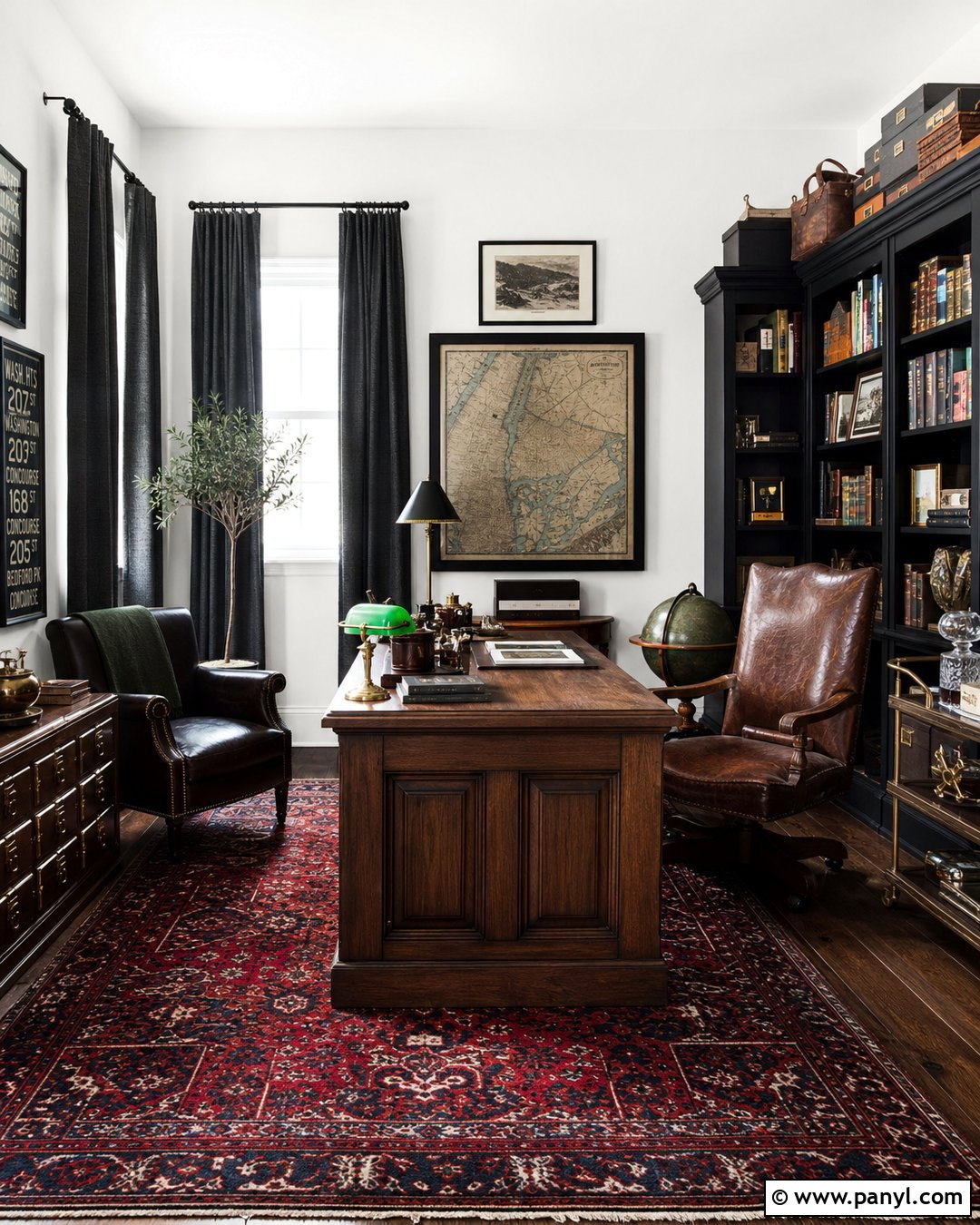 Moody Home Office With White Walls - 25 Moody With White Walls