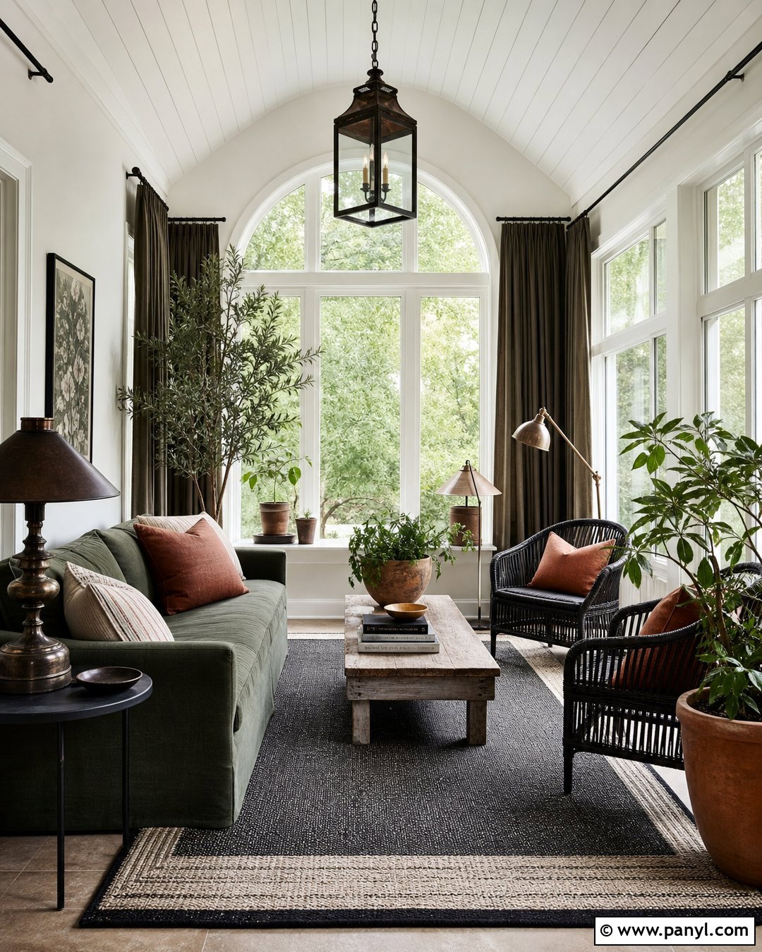 Moody Sunroom With White Walls - 25 Moody With White Walls