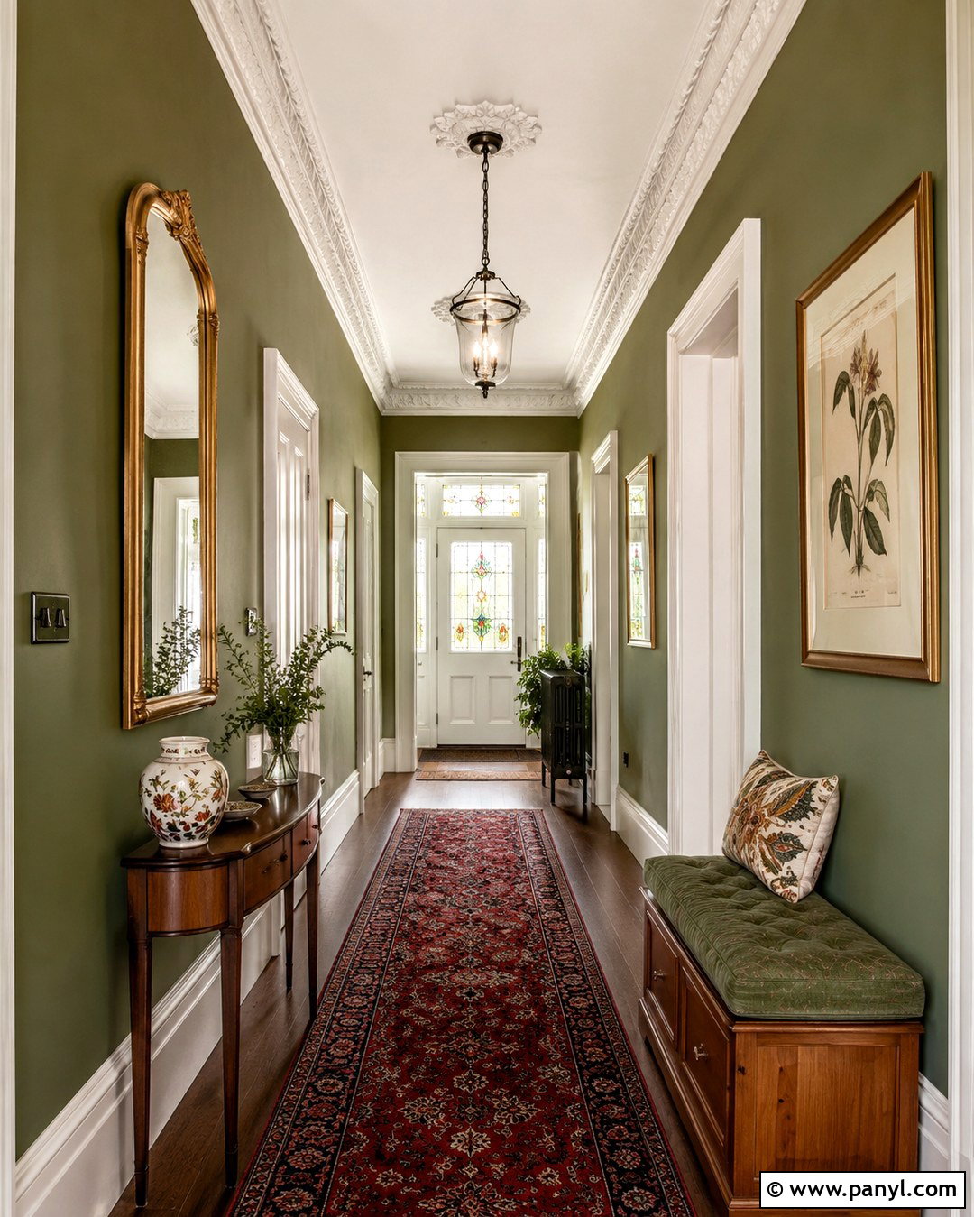 Moss Green Victorian Hallway - 20 Victorian Green Walls