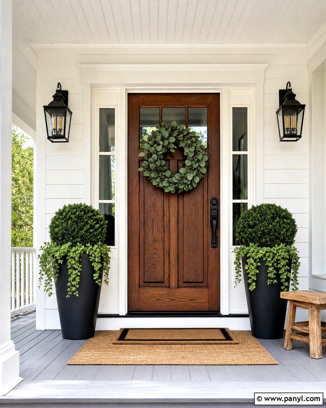 20 Front Door Decor Ideas for an Inviting Seasonal Entry
