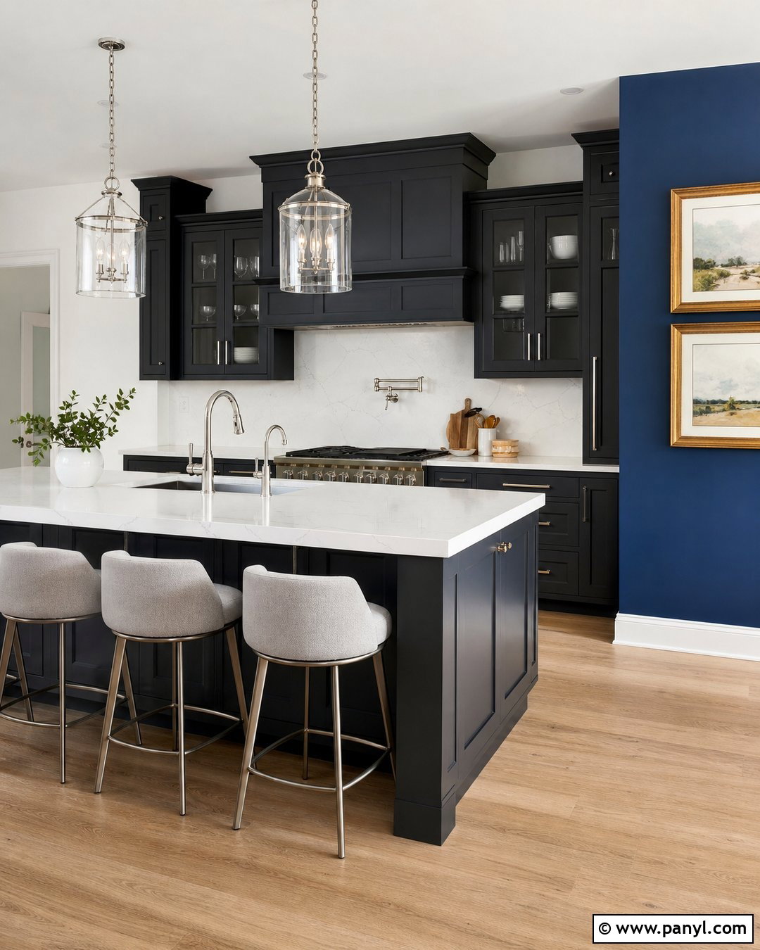 Navy Blue Kitchen Walls With Charcoal Cabinets - 20 Blue Kitchen Walls With Dark Cabinets
