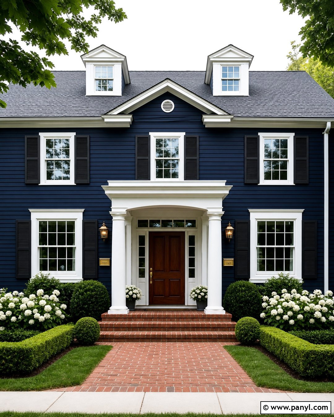 Navy Blue Outside Wall Colour With Crisp White - 35 outside wall colour ideas