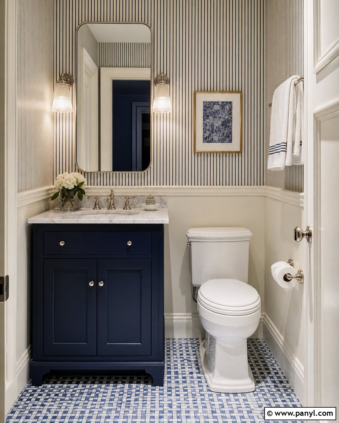 Navy Pinstripe Bathroom Walls - 20 Elegant Bathroom With Striped Walls