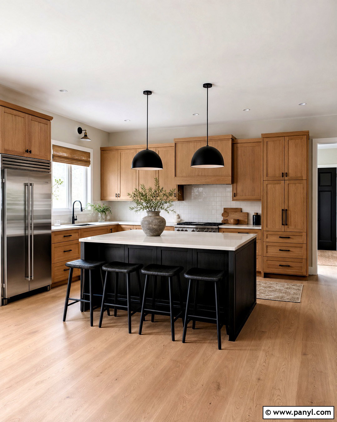 Oak And Black Wood Kitchen - 20 wood combination interior ideas