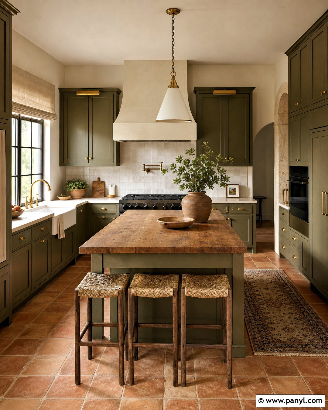 20 Kitchen Cabinets That Add Style and Smarter Home Storage