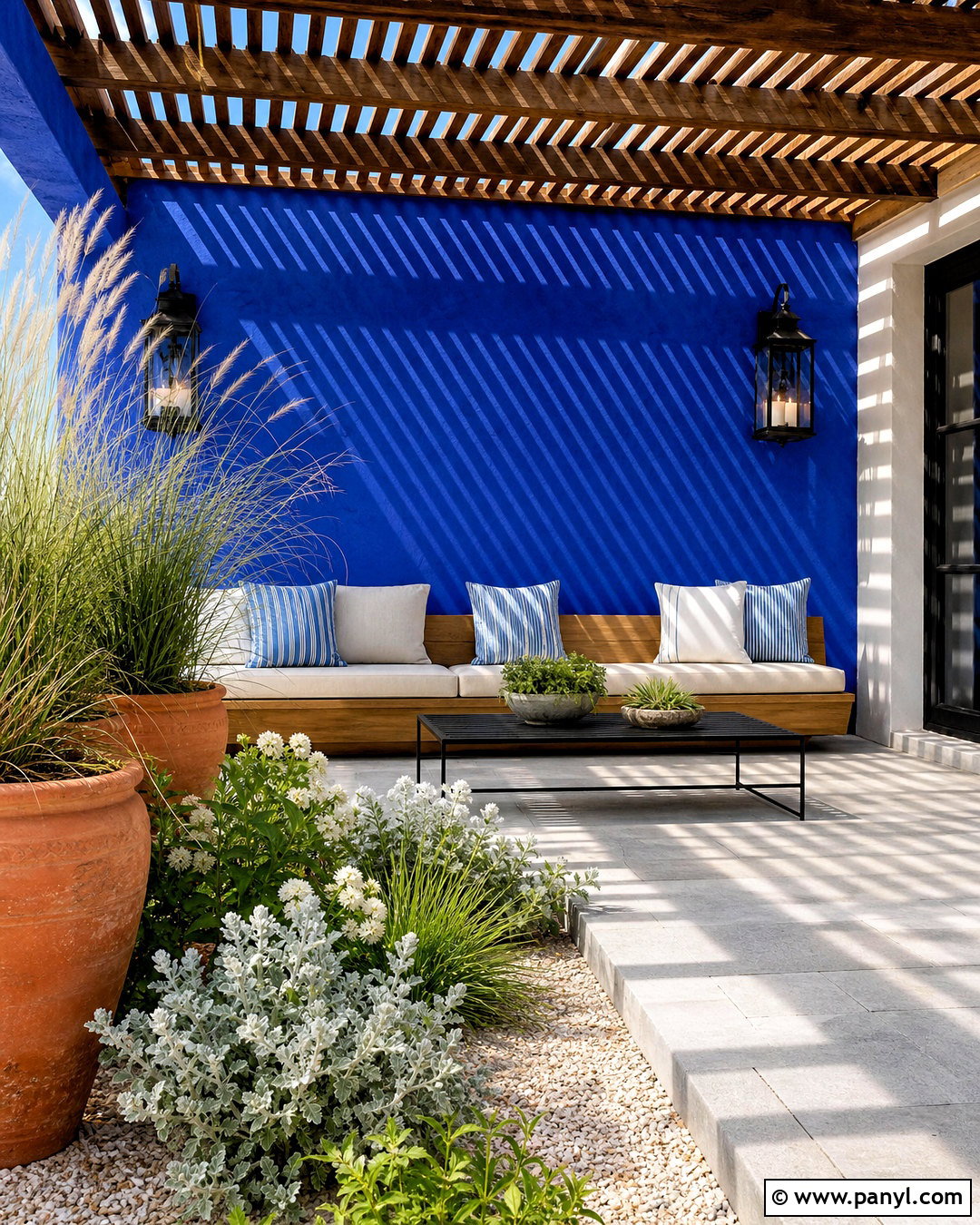 Outdoor Painted Feature Wall - 20 painted feature wall ideas
