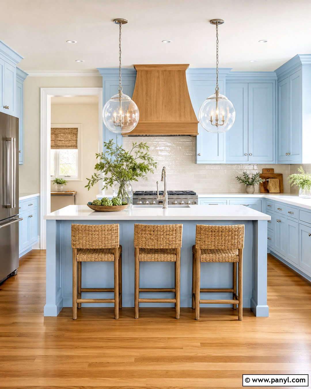 Pale Blue Kitchen - 20 trendy kitchen colors