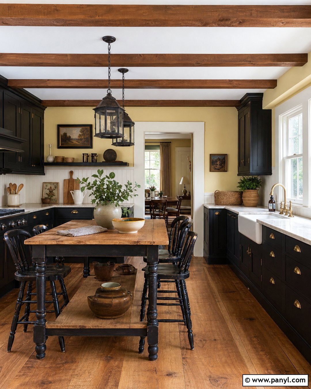 Pale Yellow Farmhouse Kitchen With Dark Cabinets - 20 Pale Yellow Kitchen Walls With Dark Cabinets