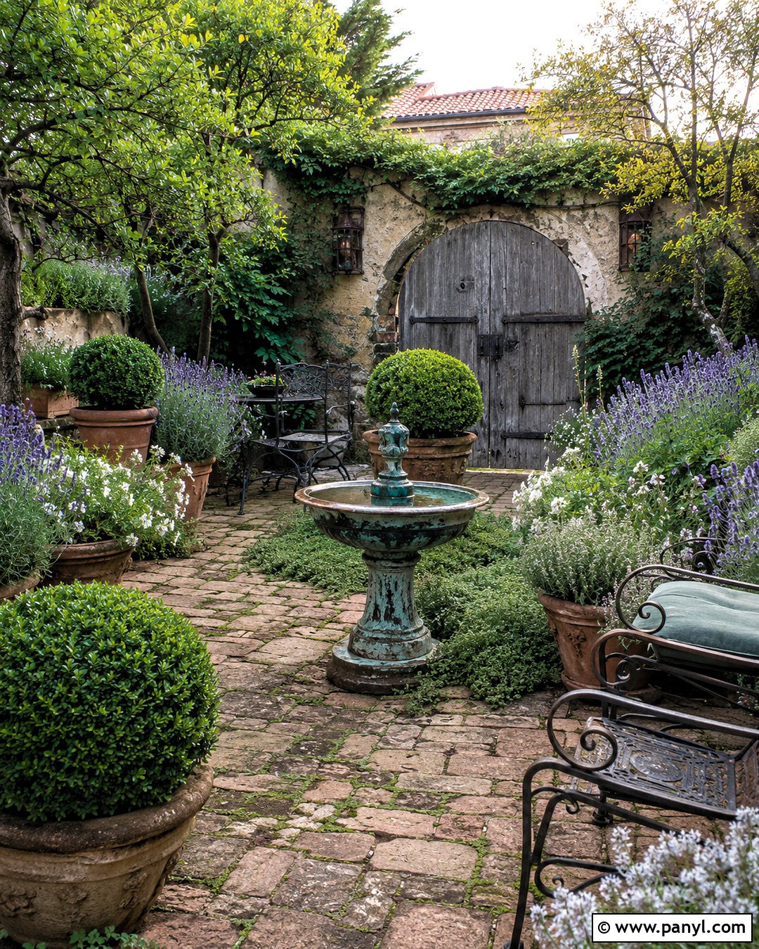 Patina Courtyard Garden - 20 patina style ideas