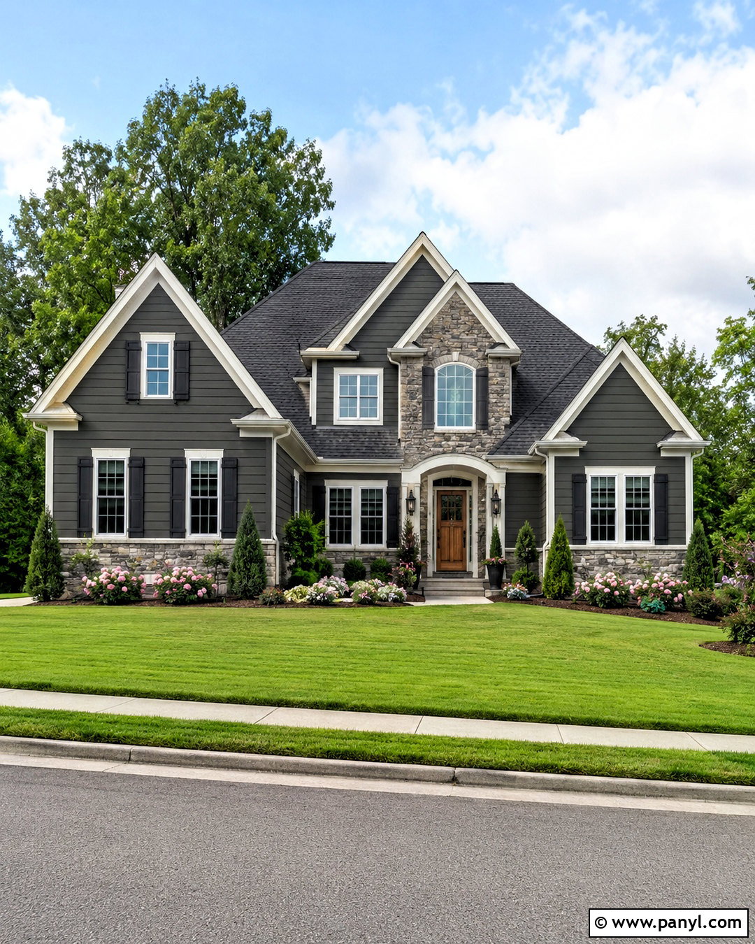 Peppercorn Exterior With Cream Trim - 20 iron ore vs peppercorn ideas