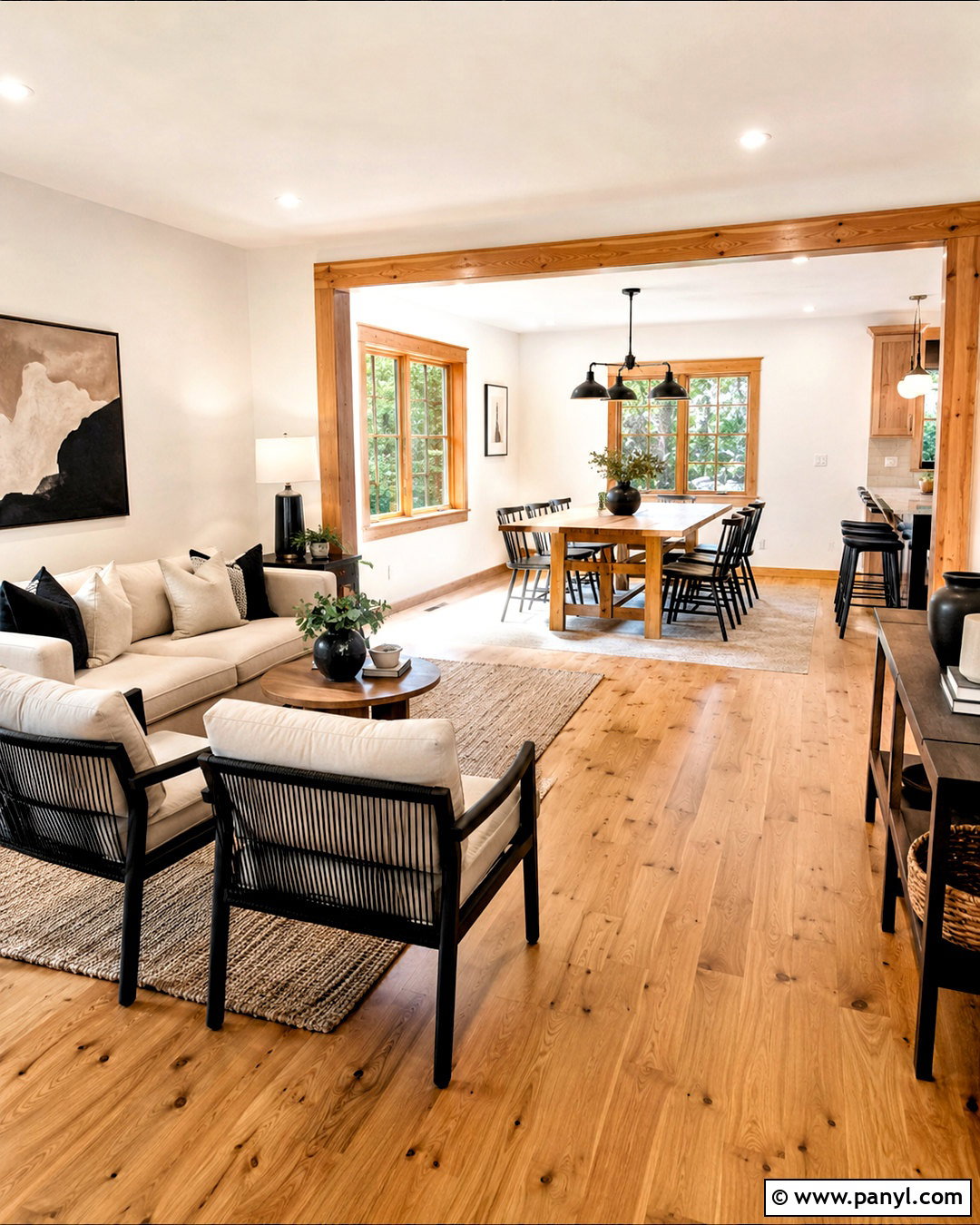 Pine Trim With Black Interior Accents - 20 pine trim interior ideas