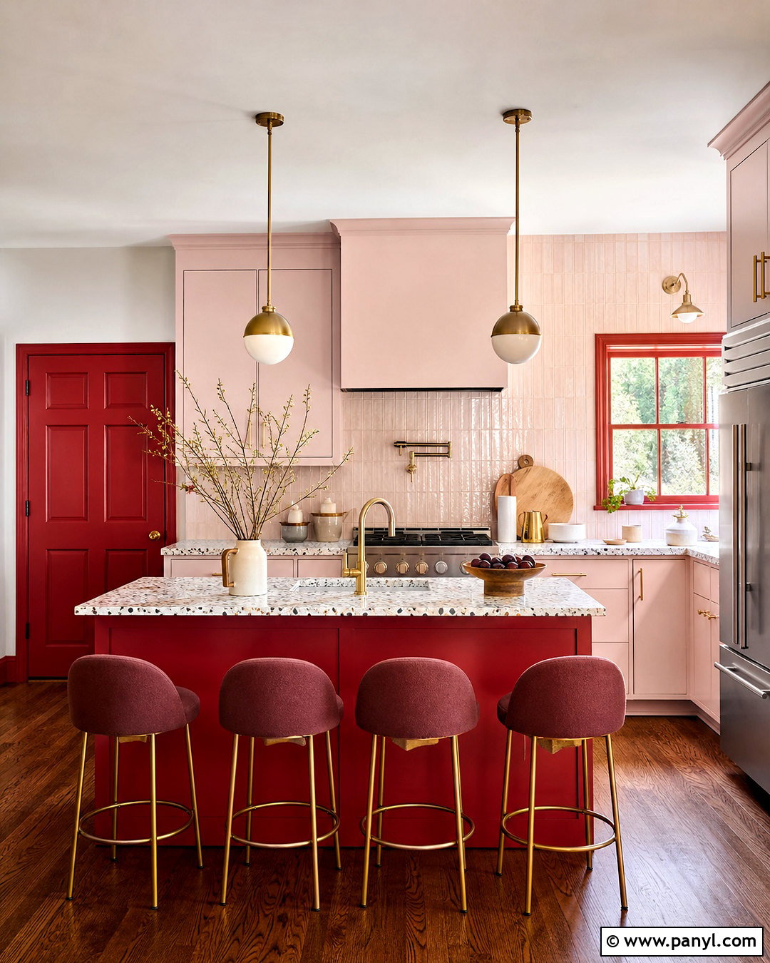 Pink And Red Kitchen - 20 vibrant kitchen ideas