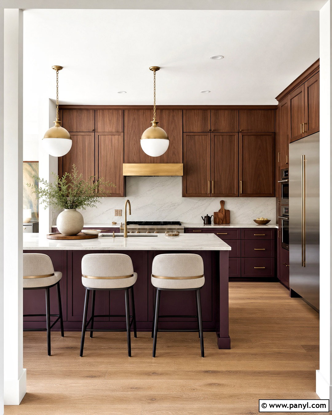 Plum Kitchen - 20 trendy kitchen colors