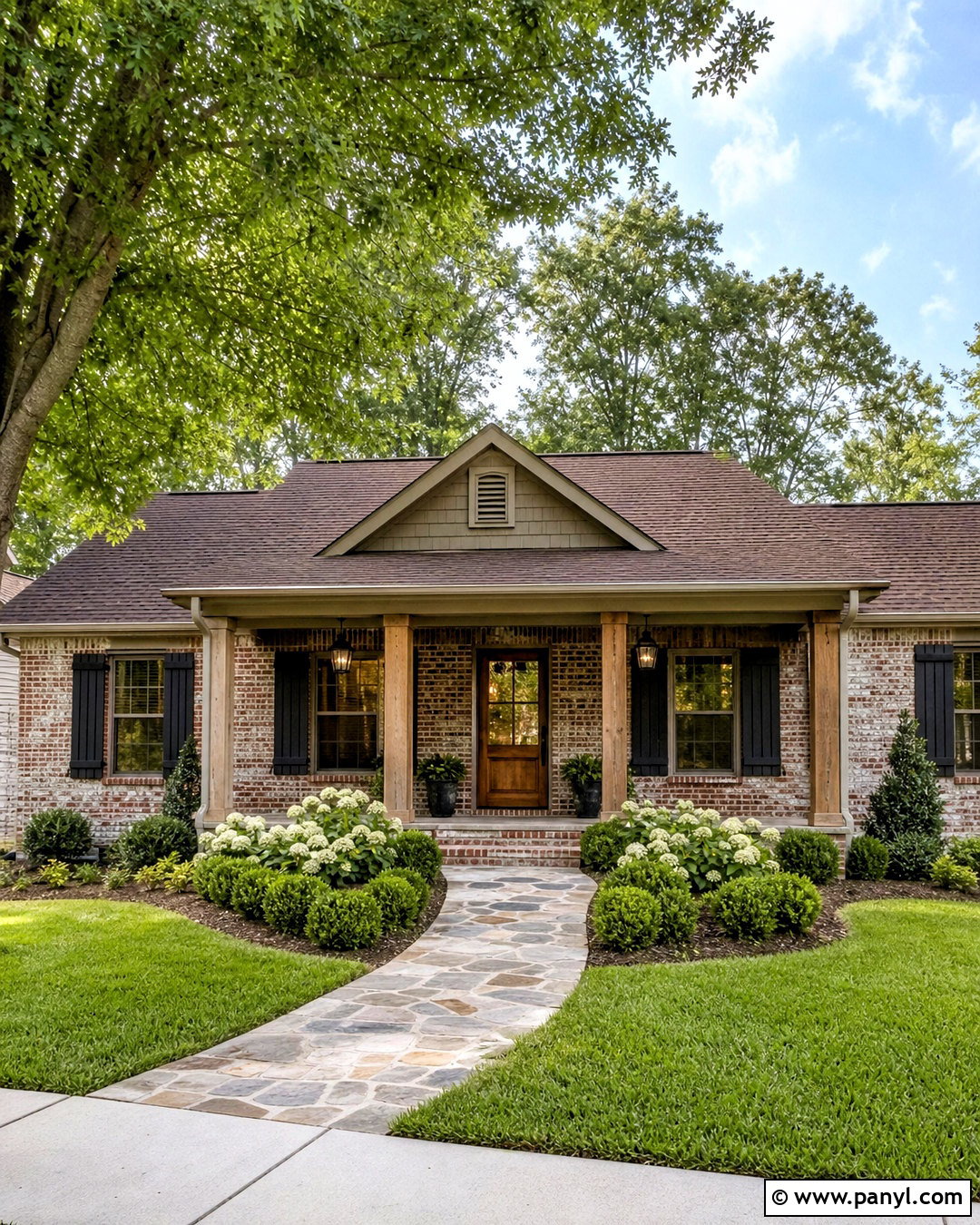 Red Brick Ranch With German Smear - 20 red brick ranch exterior makeover ideas