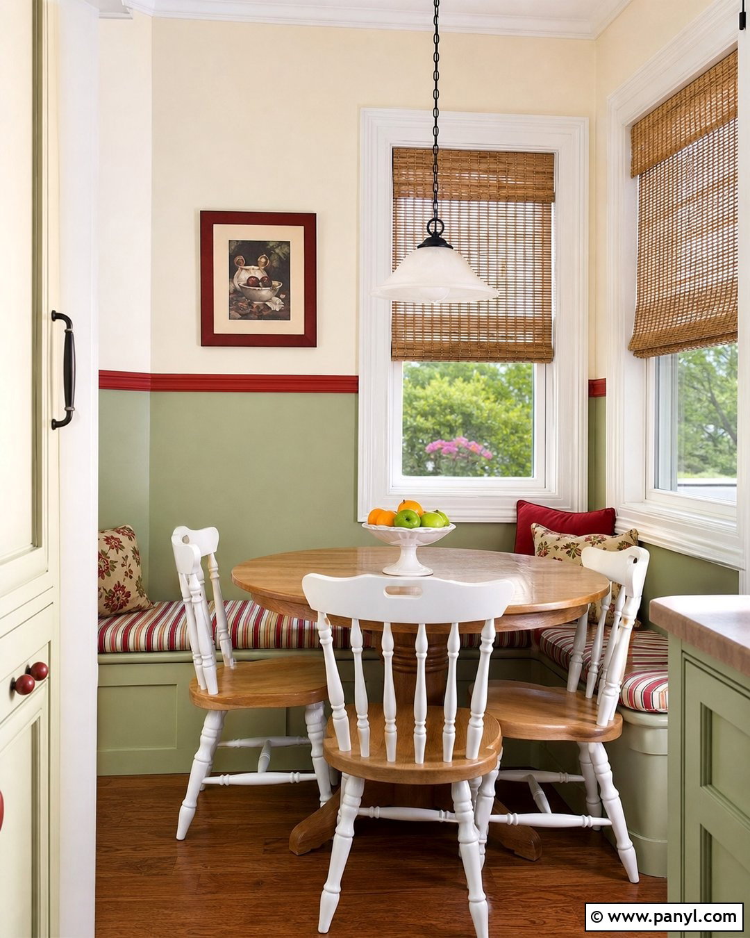 Red Two-Tone Wall Border - 20 Red Wall Border Ideas