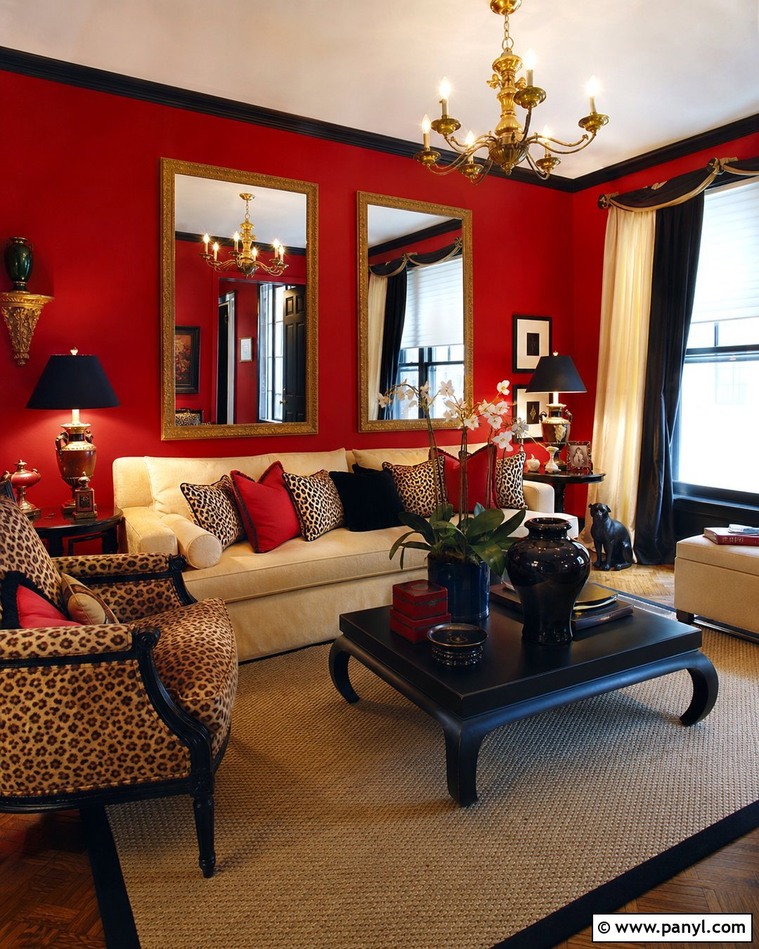 Red Walls With Animal Print Decor - 20 Early 2000S Red Walls