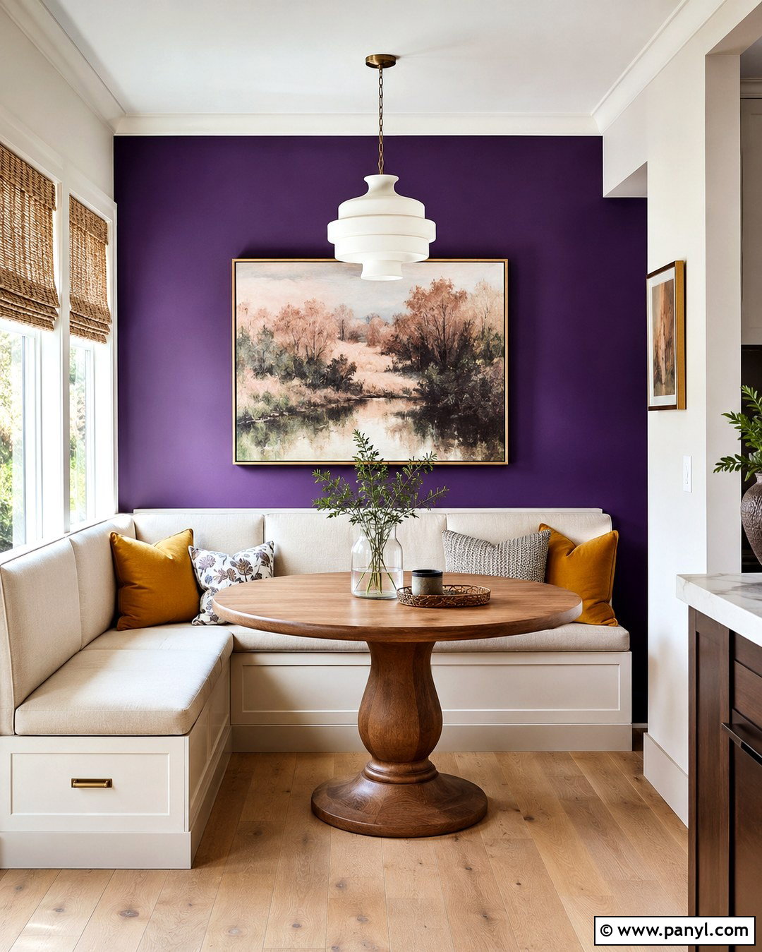 Royal Purple Breakfast Nook Wall - 20 Royal Purple Wall Ideas