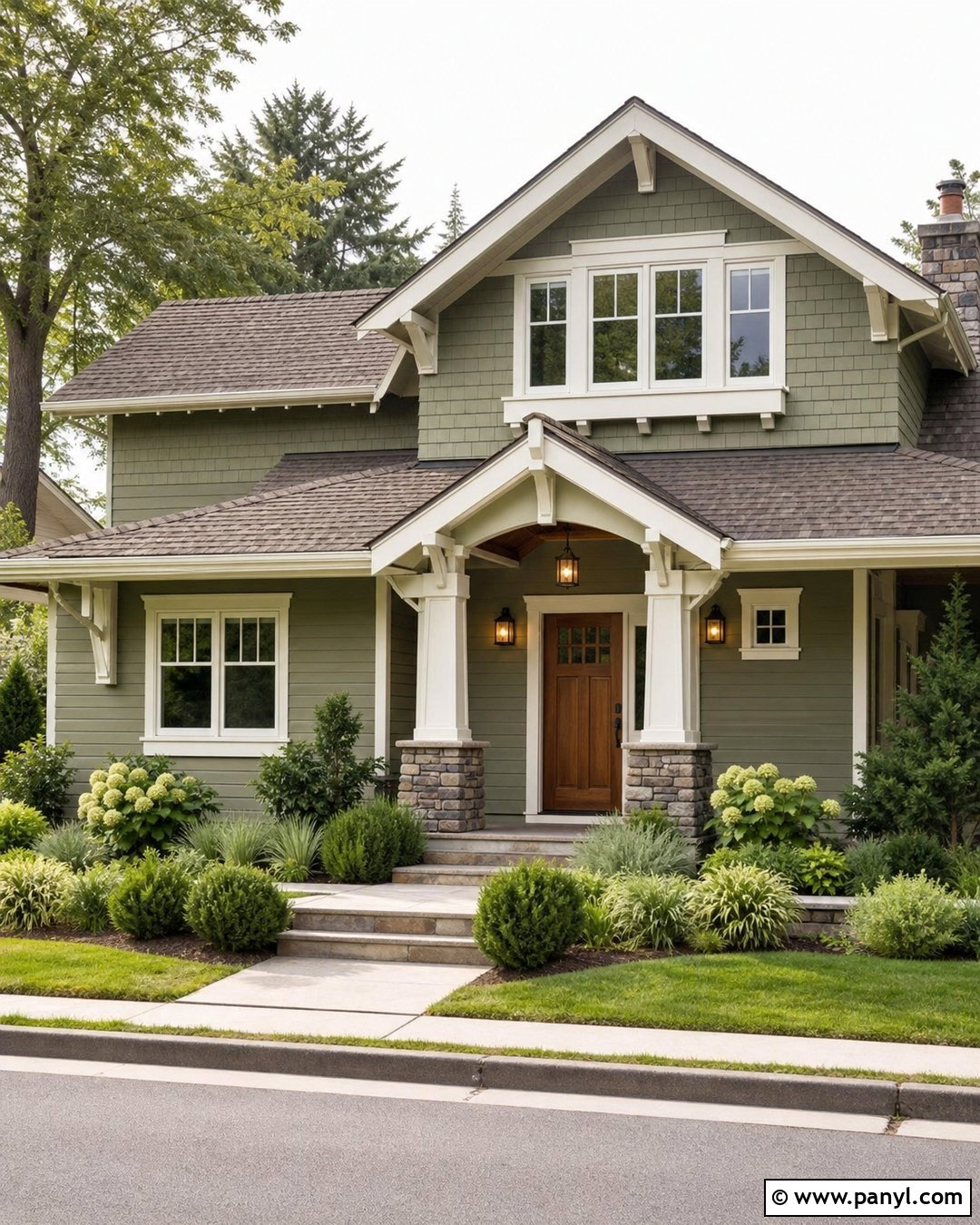 Sage Green Outside Wall Colour With Warm White - 35 outside wall colour ideas