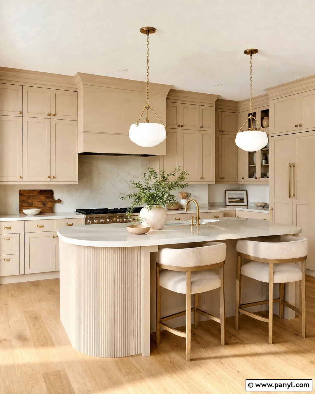Sand Beige Kitchen With Brass Hardware - 20 sand beige kitchen ideas
