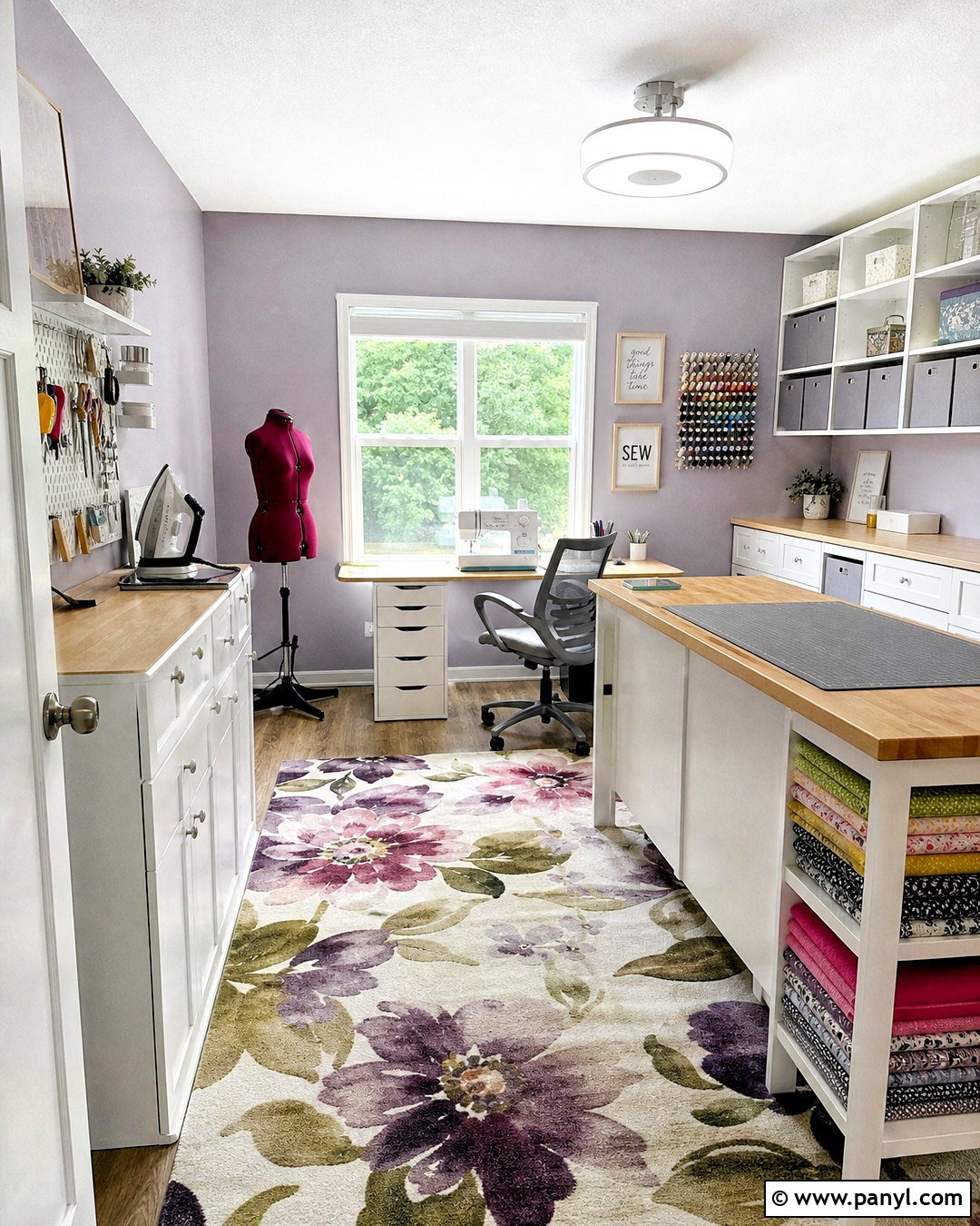Sewing Studio Room - 20 empty rooms interior ideas