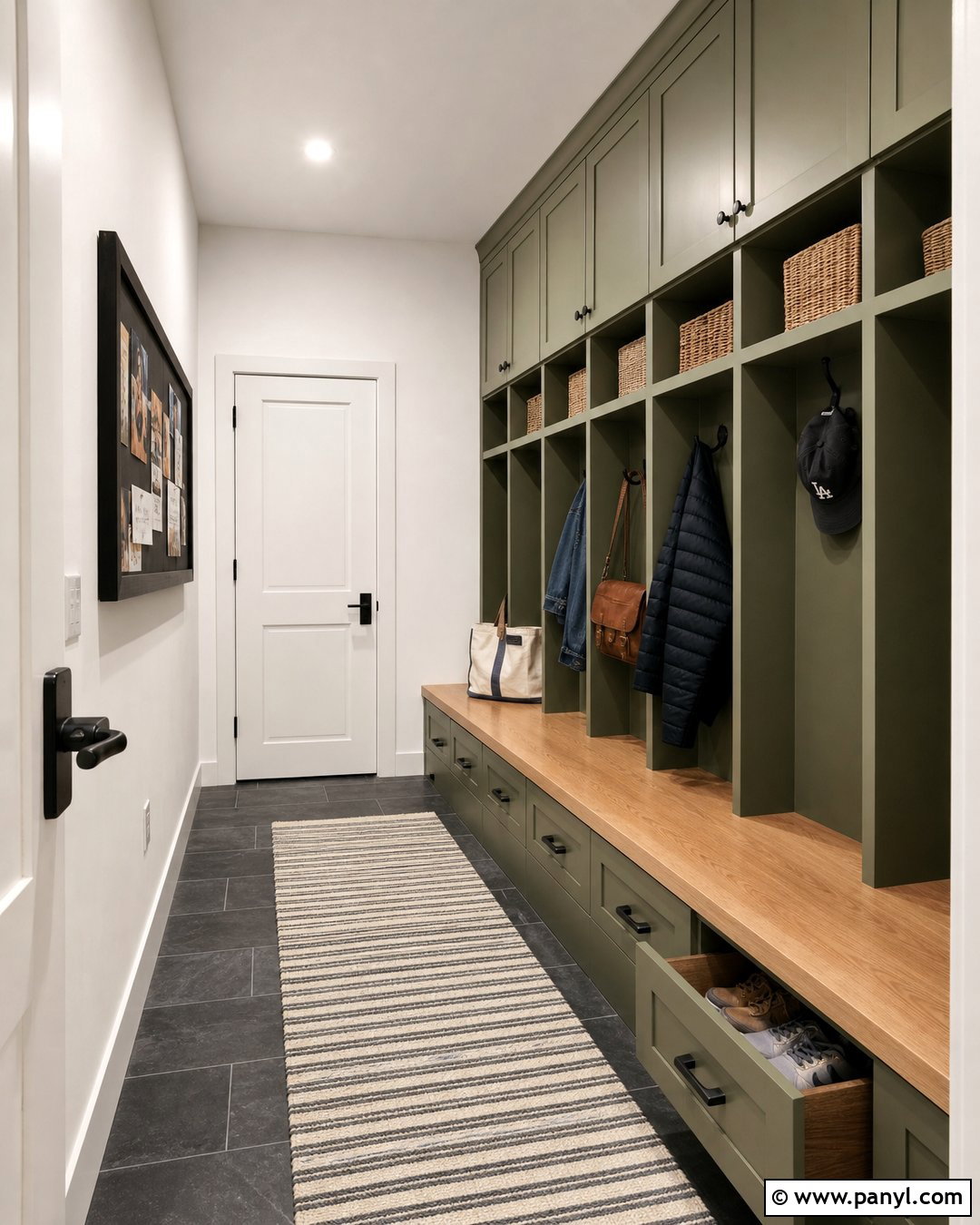 Sherwin Williams Pure White Mudroom - 30 Sherwin Williams Pure White Walls