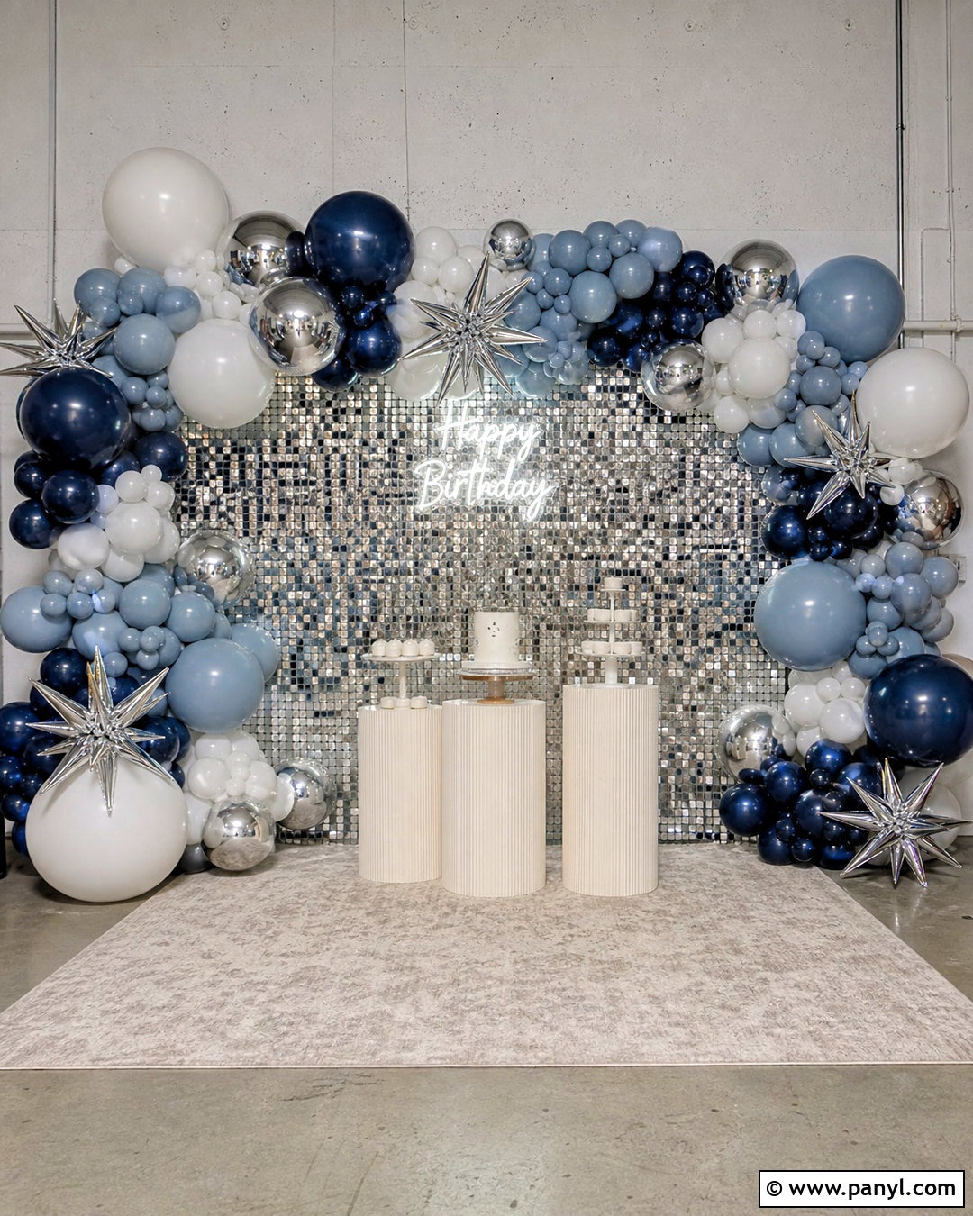 Shimmer Wall Backdrop With Balloon Garland - 20 shimmer wall backdrop ideas