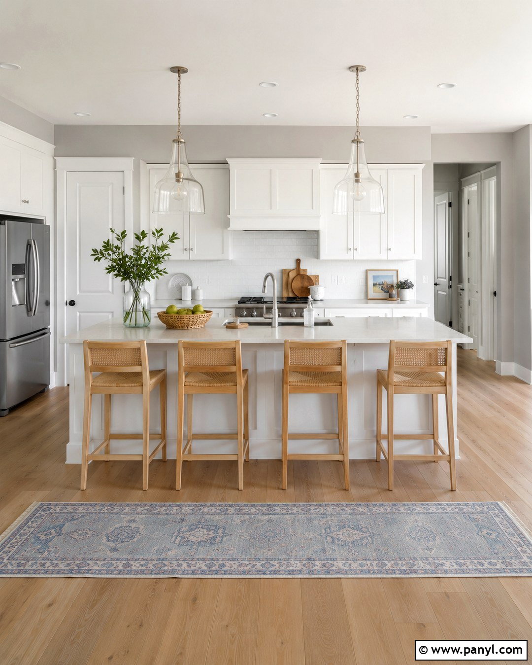 Silver Satin Kitchen With White Cabinets - 20 silver satin walls