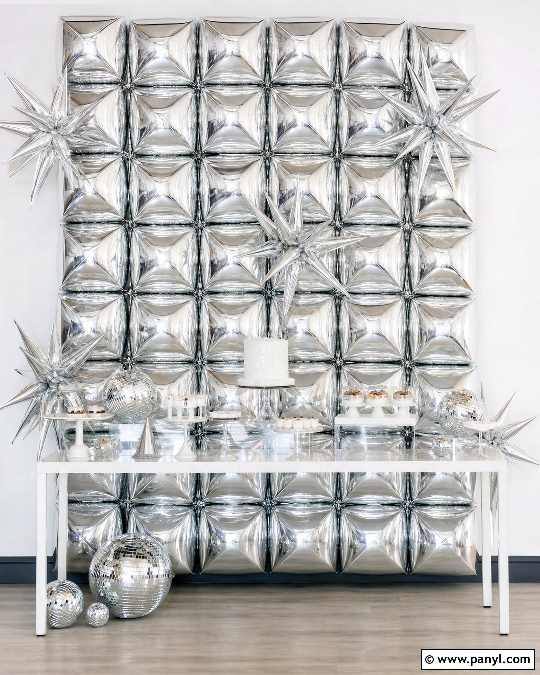 Silver Square Foil Balloon Wall - 20 foil balloon wall ideas