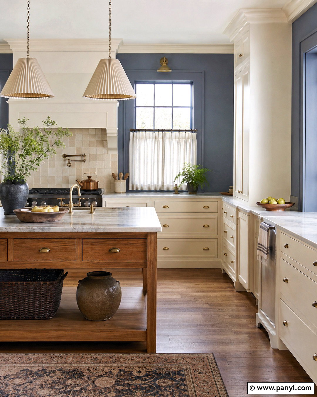 Slate Blue Kitchen Walls With Cream Cabinets - 40 kitchen wall color ideas