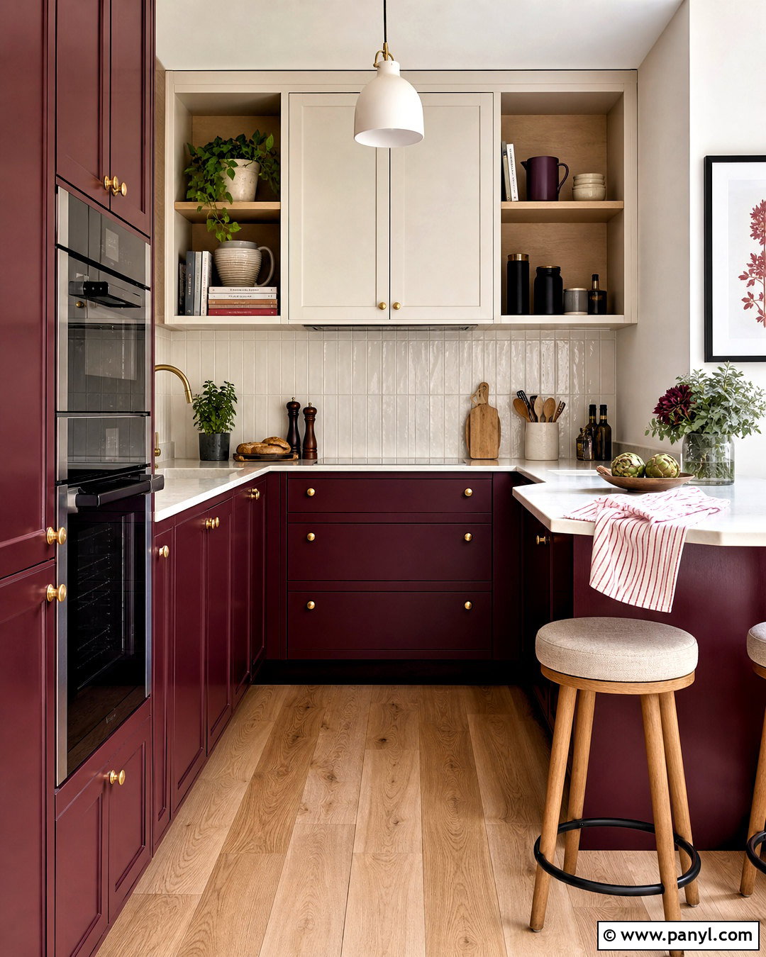 Small Bordeaux Kitchen - 20 bordeaux kitchen ideas