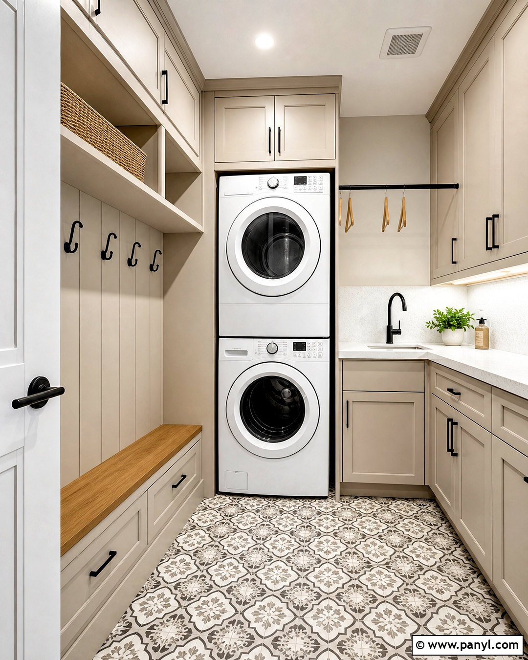 Small Mudroom Laundry Room - 20 small mudroom ideas