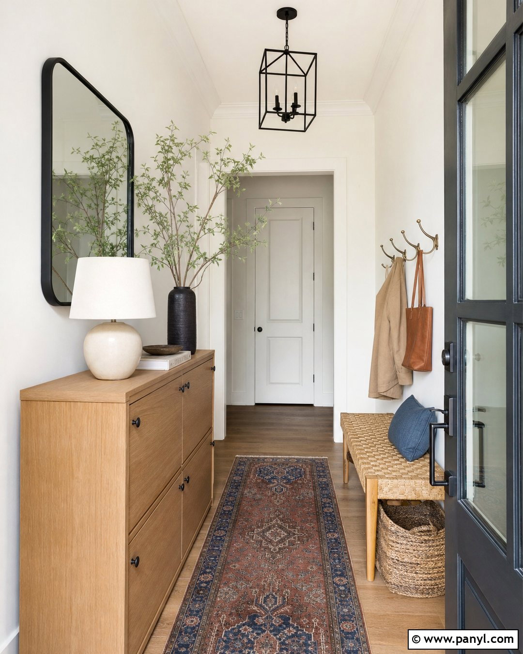 Swiss Coffee Walls In An Entryway - 35 Benjamin Moore Swiss Coffee Walls