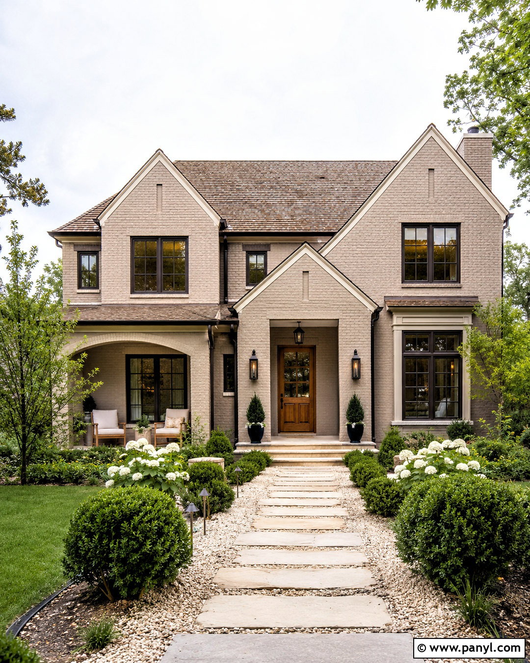 20 Painted Brick Homes With Timeless, Head-Turning Curb Appeal