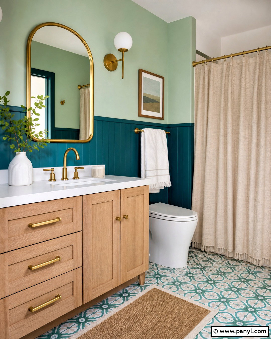 Teal And Mint Two Tone Bathroom Walls - 20 two tone painted walls