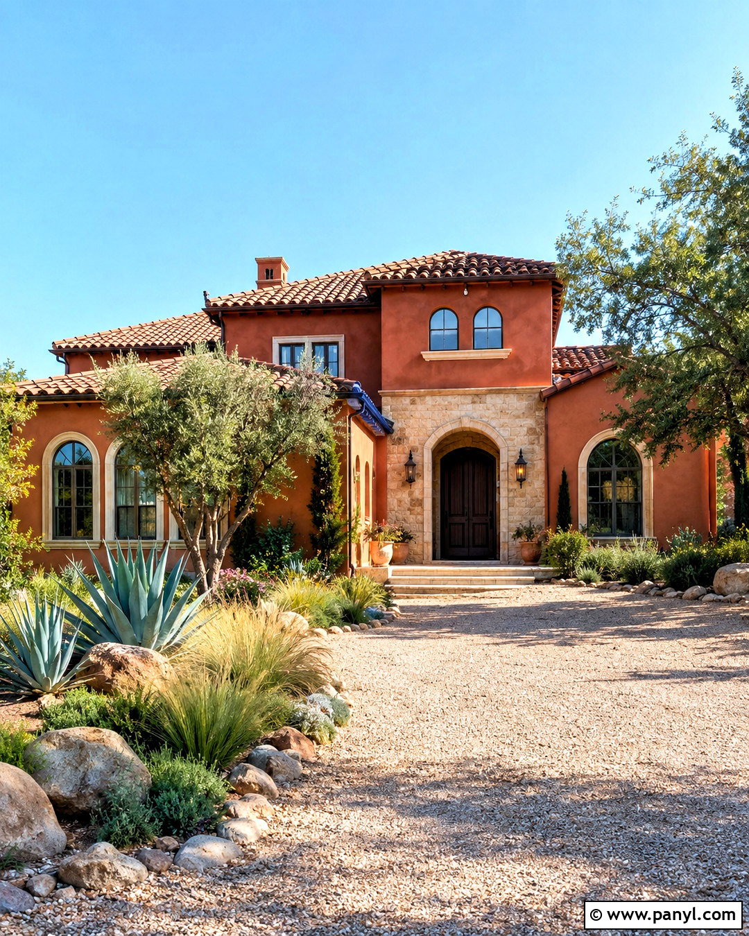 Terracotta House Exterior - 20 outdoor colours for houses