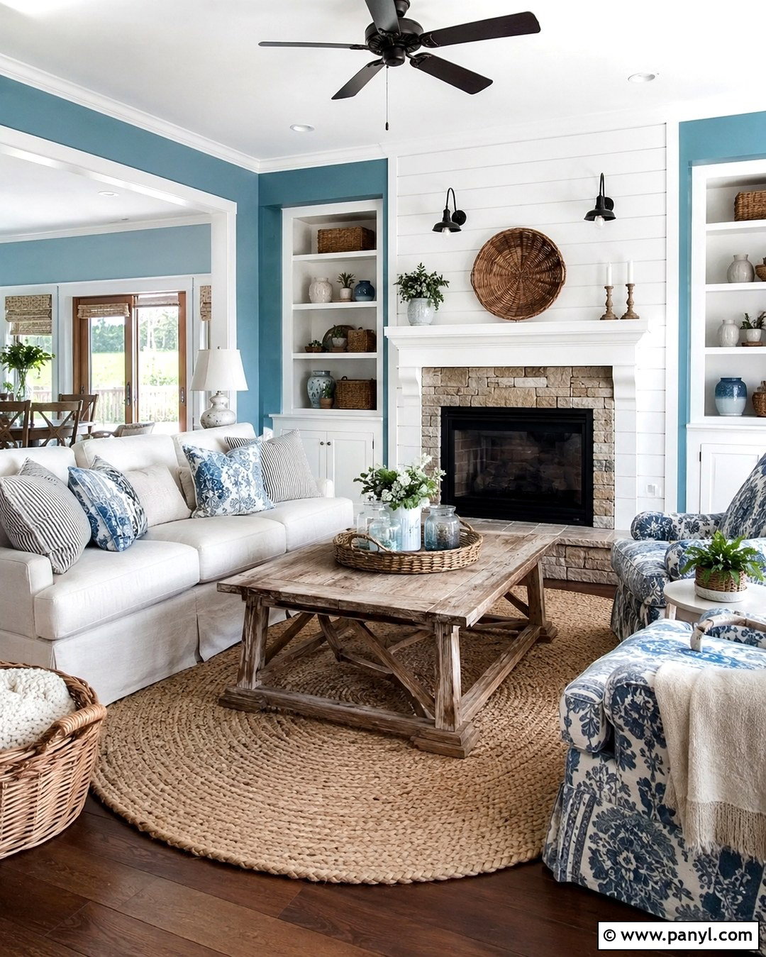 Turquoise And White Shiplap Walls - 20 Turquoise And White Wall Paint Ideas