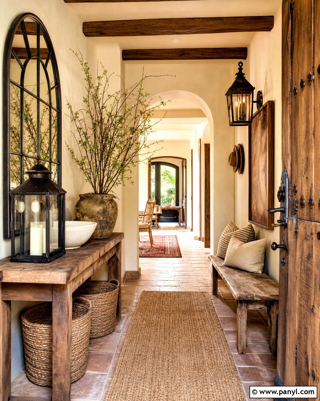 Tuscan Entryway - 20 tuscan decor ideas