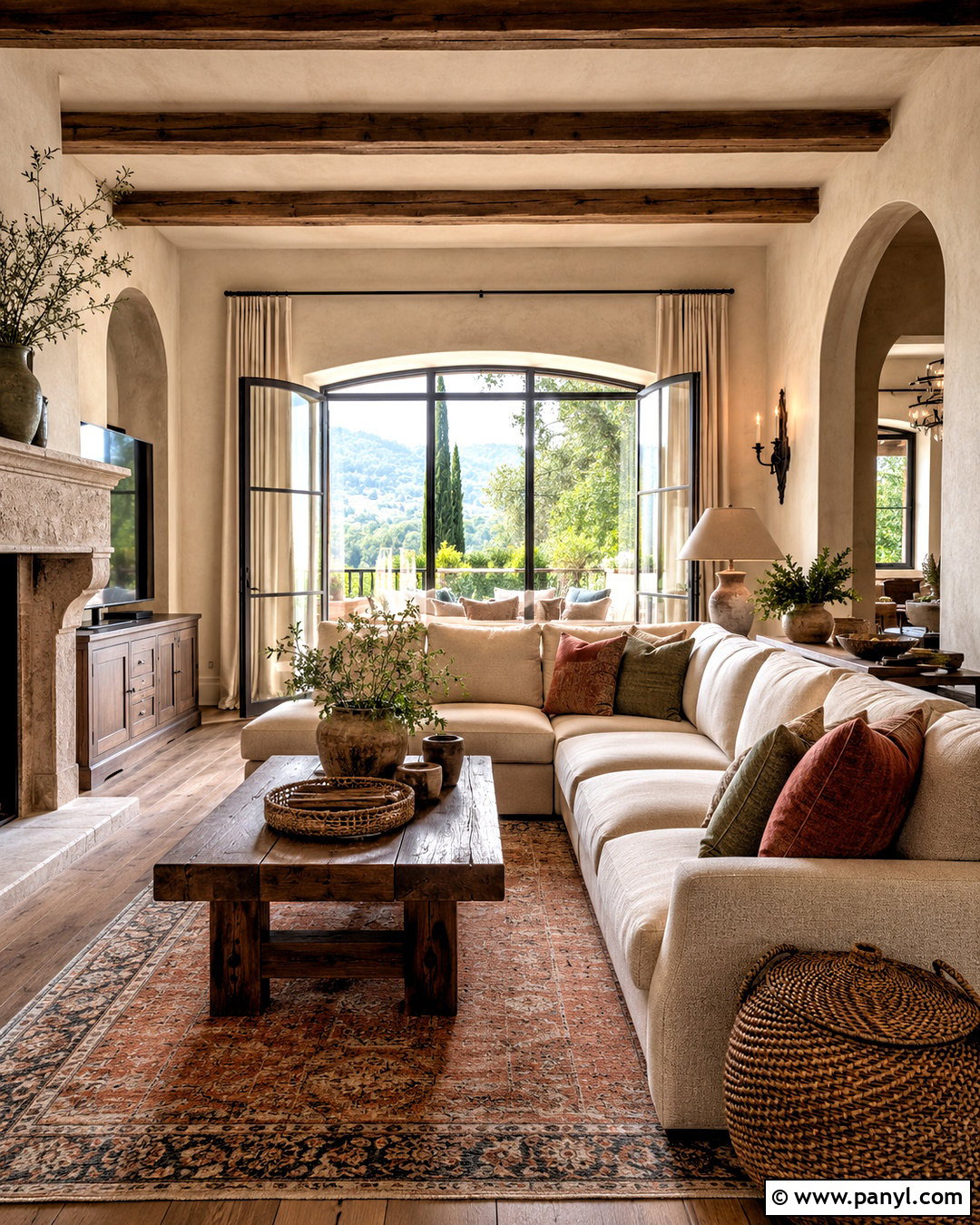 Tuscan Family Room With Neutral Furniture - 20 italian interior design tuscan decor ideas