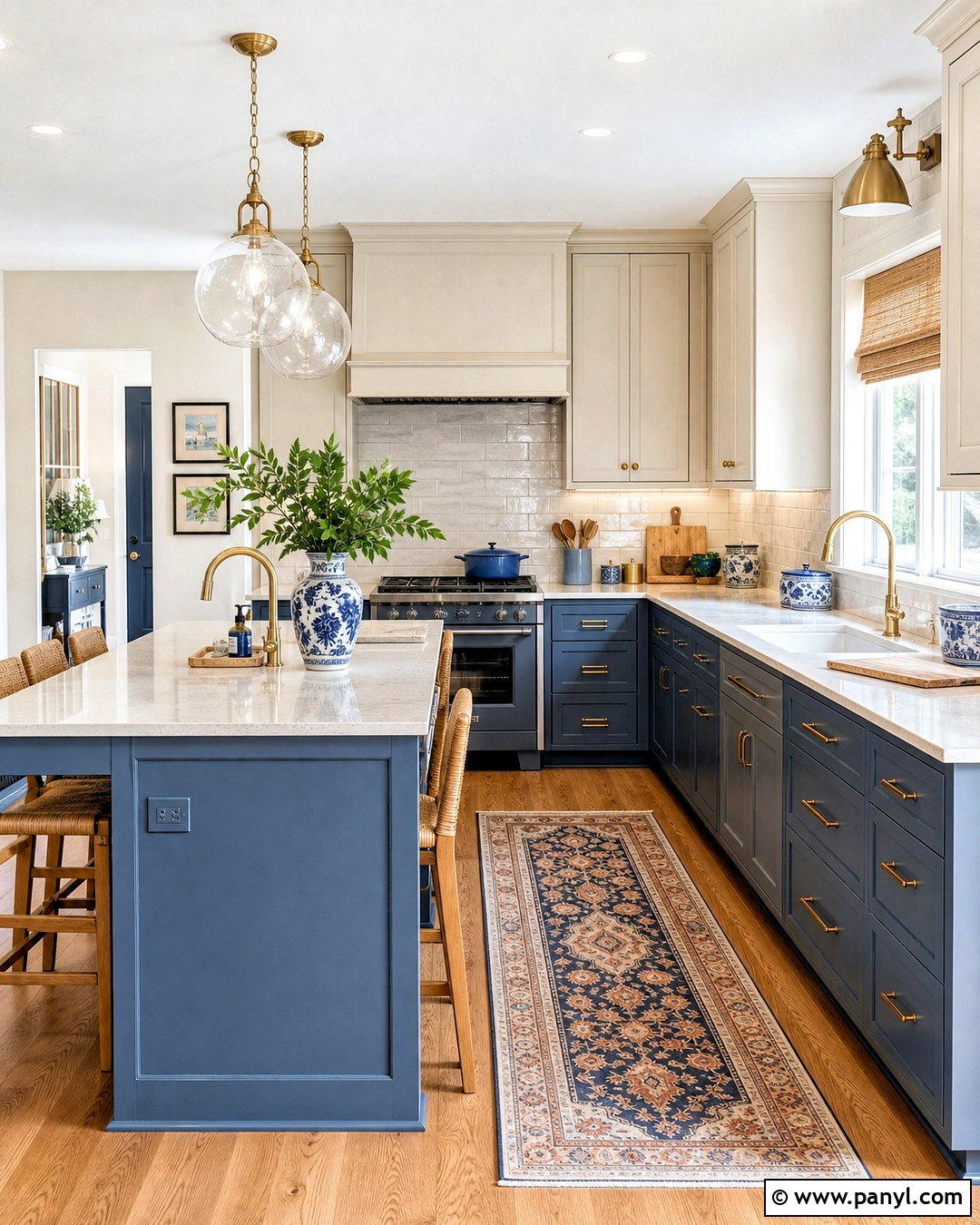 Two Tone Blue And Cream Kitchen - 20 kitchen room colour ideas