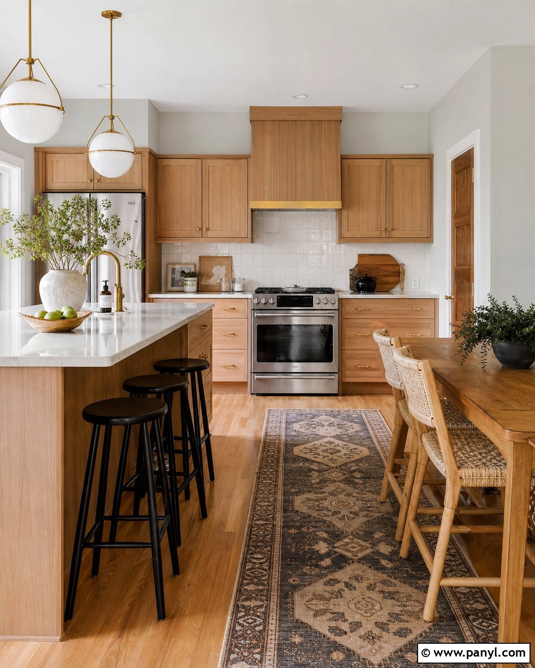 Very Light Grey Walls With Oak Cabinets - 25 Very Light Grey Walls