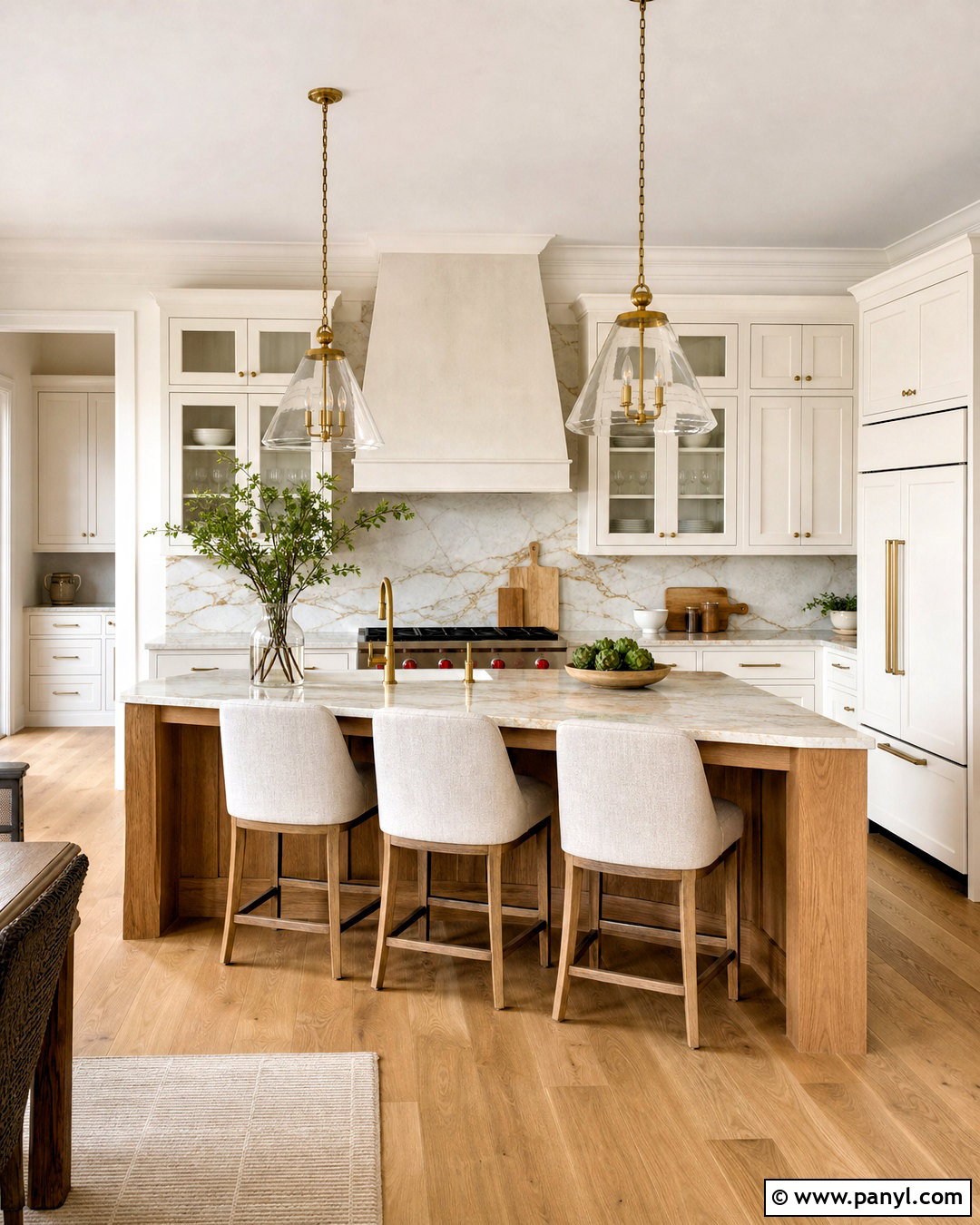Warm White Kitchen With Marble Backsplash - 20 warm white kitchen ideas