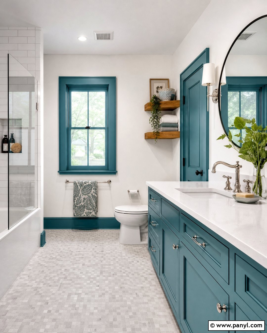 Warm White Walls With Teal Trim - 20 Light Walls Colored Trim Ideas