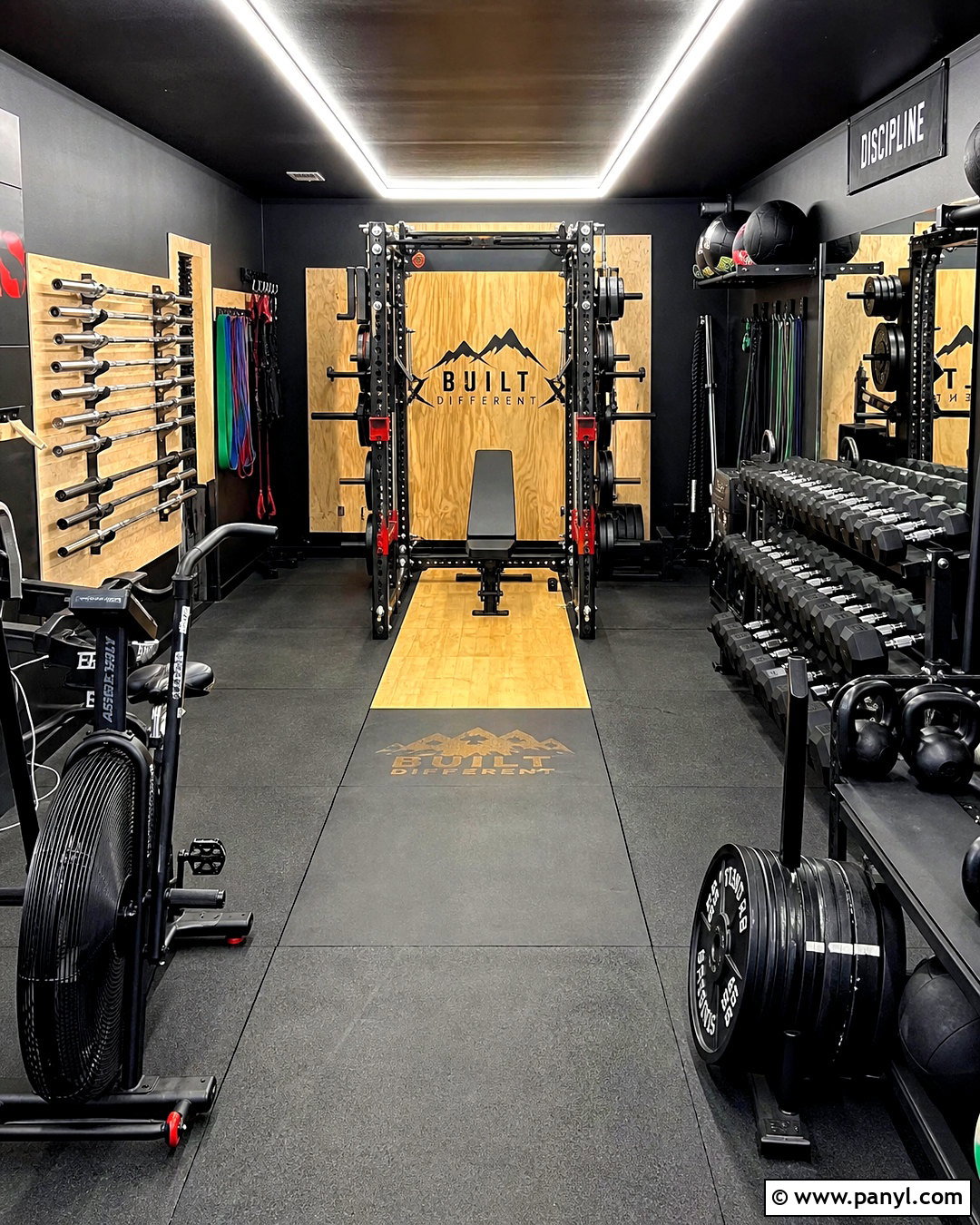 Weight Training Gym Interior - 20 gym interior design ideas