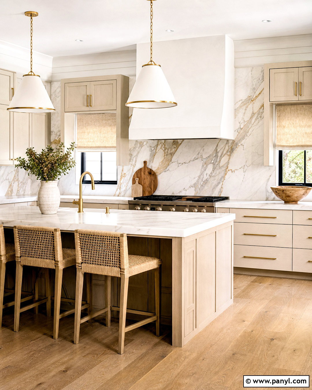 20 White and Gold Marble Ideas for Luxe, Timeless Rooms