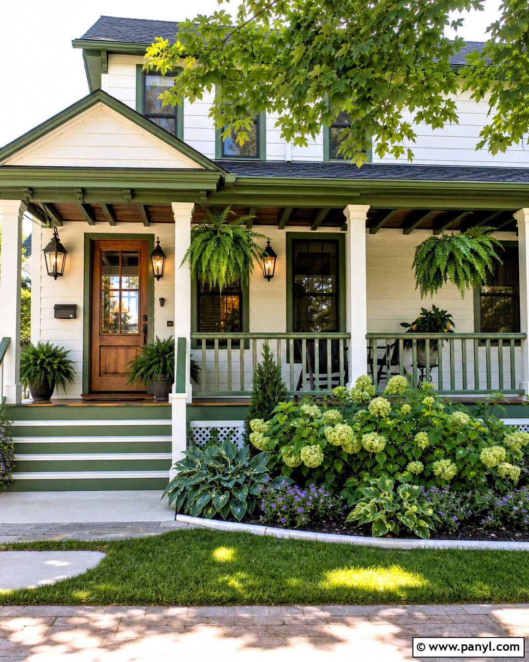 White House With Green Porch Trim - 20 white house green trim ideas