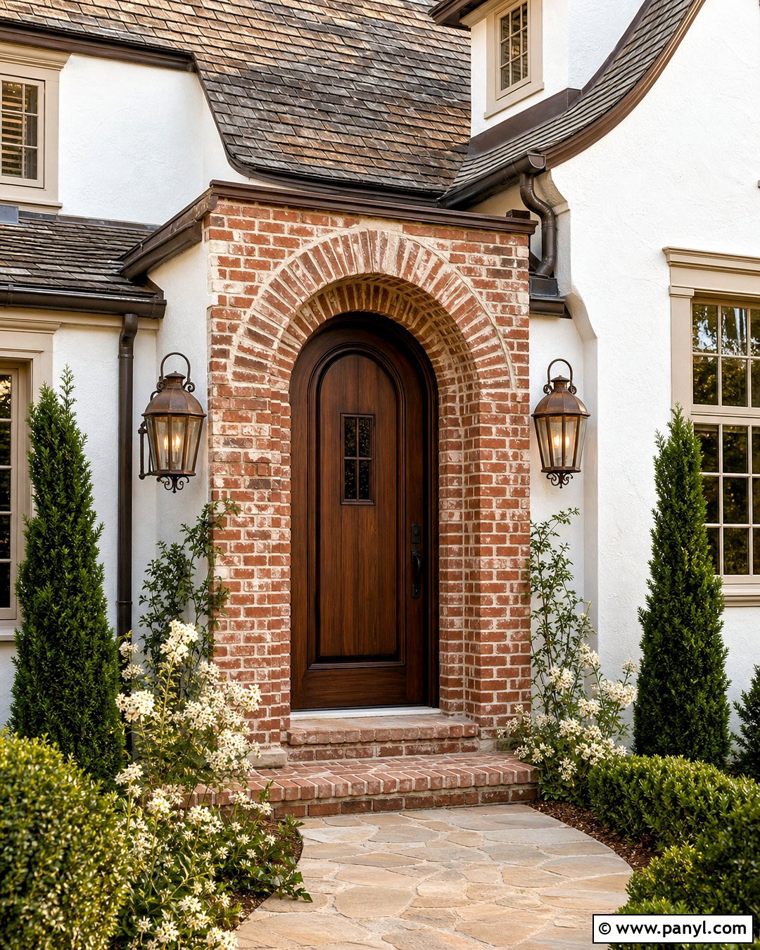 White House With Red Brick Arch - 20 white house with red brick ideas