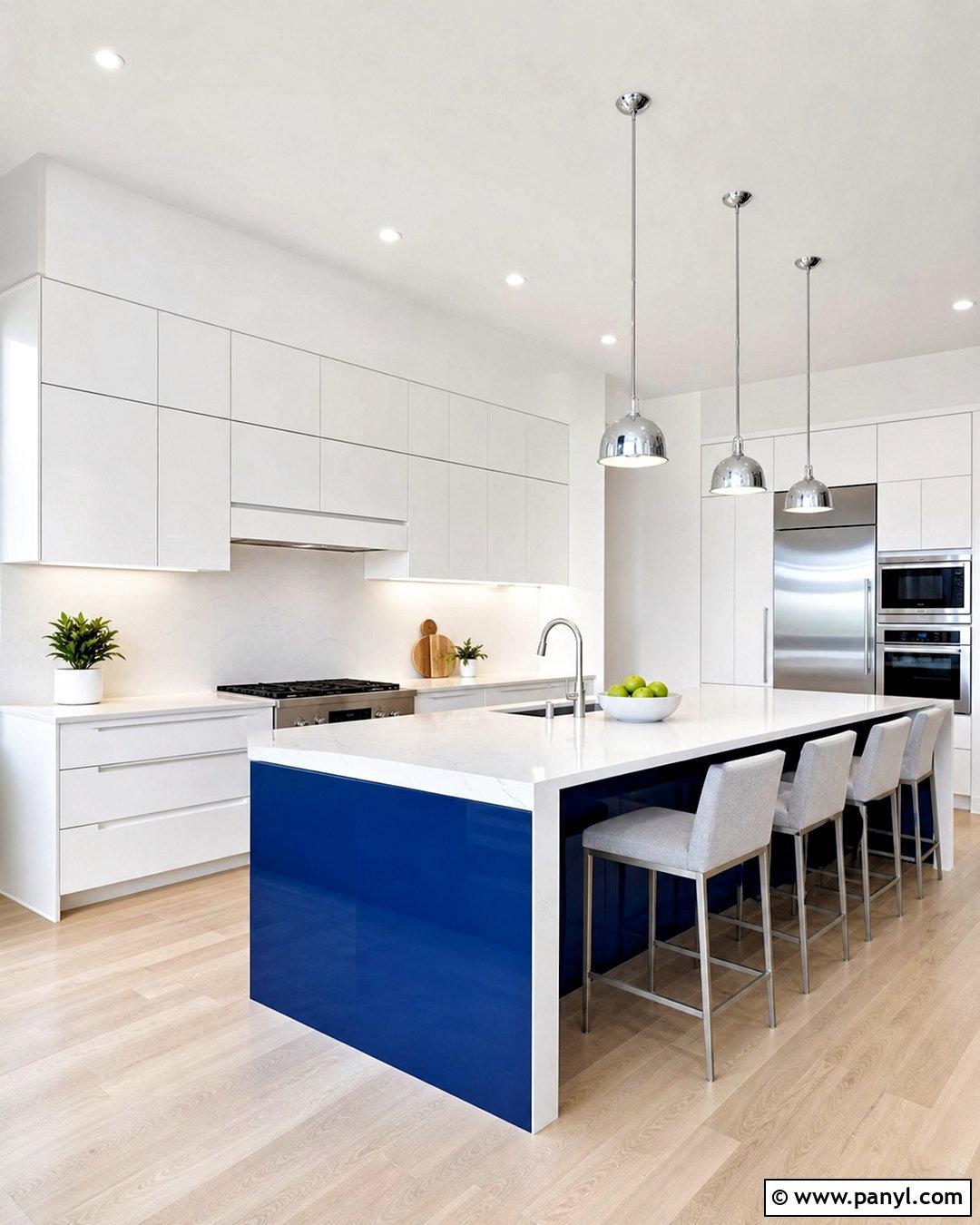 White Kitchen With Cobalt Blue Island - 20 white kitchen with blue accents
